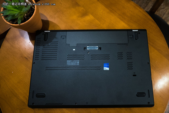 正統(tǒng)傳承之作 ThinkPad T560體驗(yàn)評測